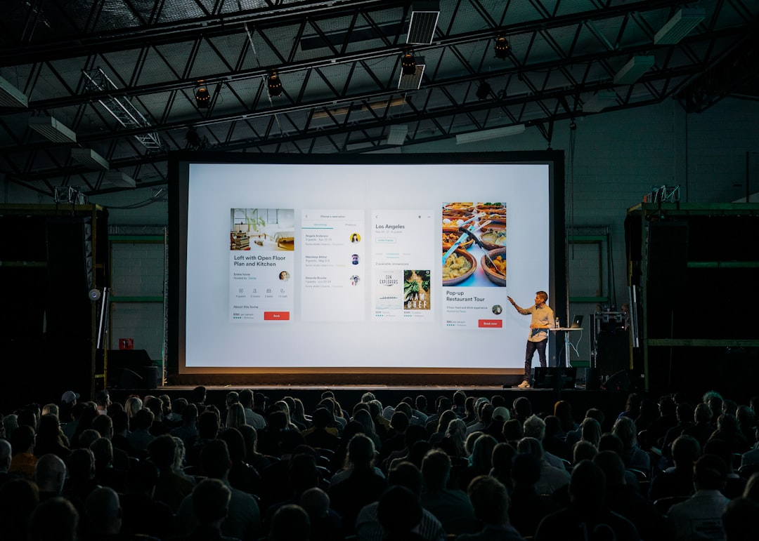 Live Demo Script Framework for European Trade Fairs: The 7-Minute Demo That Converts