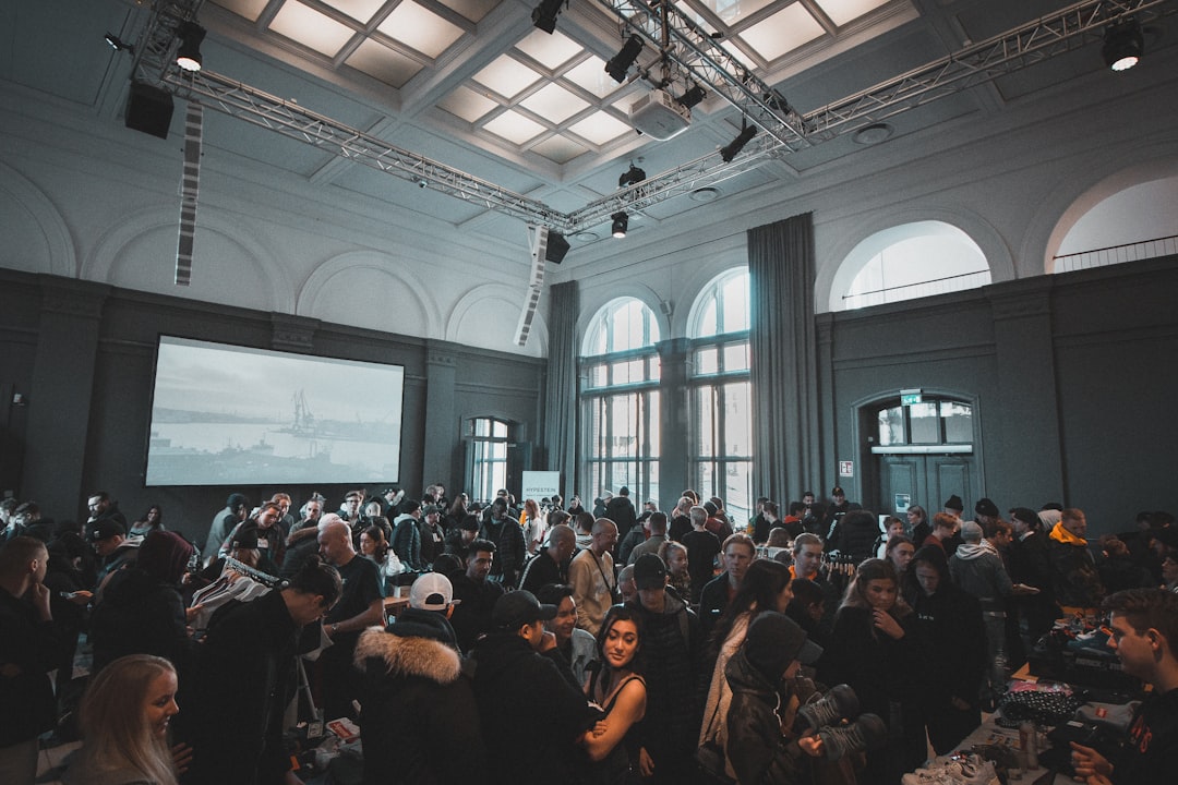Hybrid Event Formats Post-COVID: Where They Stabilised Across European Trade Fairs